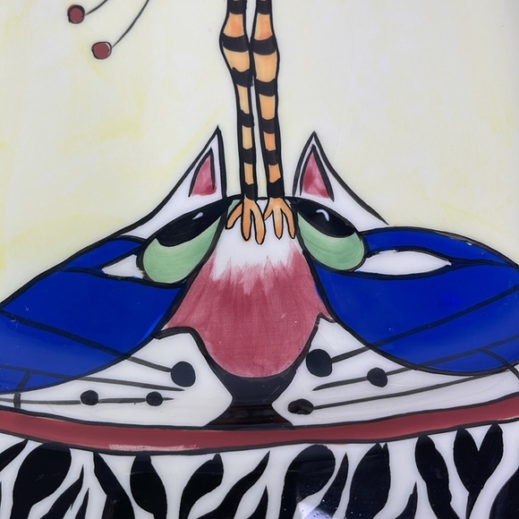 Character Collectable Cat & Bird Plate - Picture 4 of 8